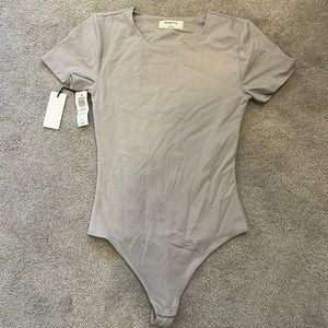 aritzia NWT grey contour bodysuit